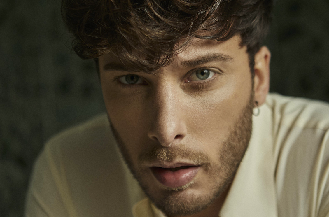 Blas Cantó estrena el vídeo de 'Voy a quedarme' - MEW Magazine